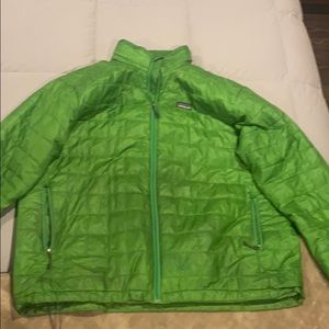 Men’s Patagonia Nano-puff no hood. Size-XXL